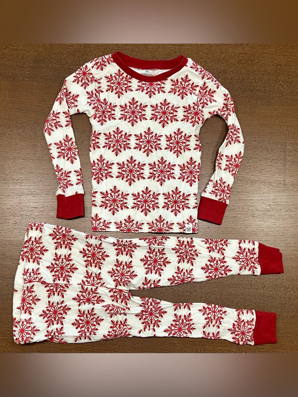 The Honest Company Red & White Snowflake Cotton Pajama Set